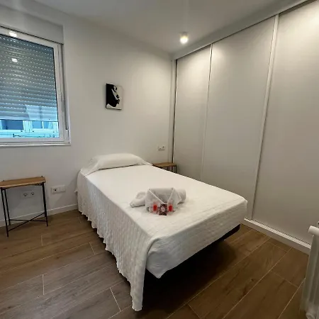 Turistiqa - Lugo49 - 3 Centro شقة فيرول